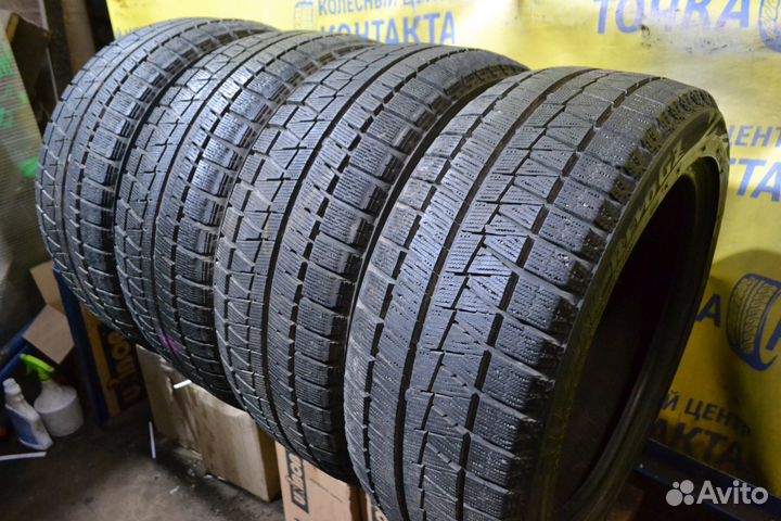 Bridgestone Blizzak Revo GZ 215/50 R17