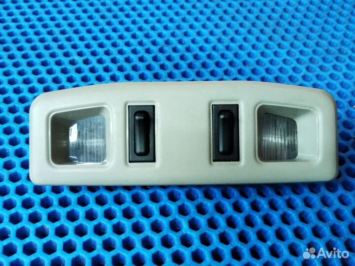 Фонарь плафон освещения Mitsubishi carisma рест