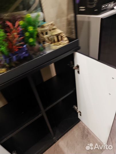 Аквариум с тумбой 70 литров