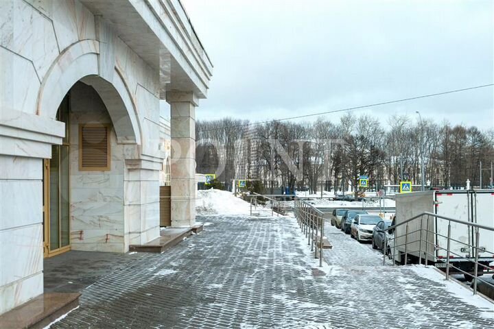 Сдам офисное помещение, 320.4 м²