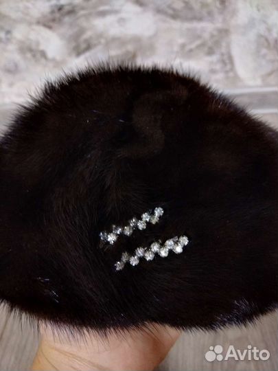 Берет женский норковый