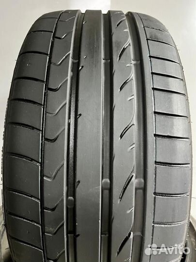 Bridgestone Potenza RE050A 245/35 R20 и 275/30 R20