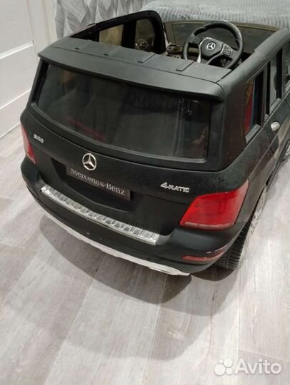 Детский электромобиль