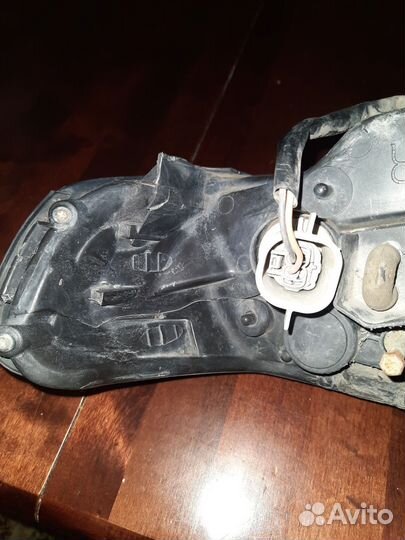 Фара передняя правая ниссан авенир