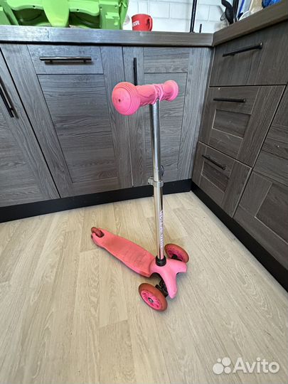 Самокат детский трехколесный