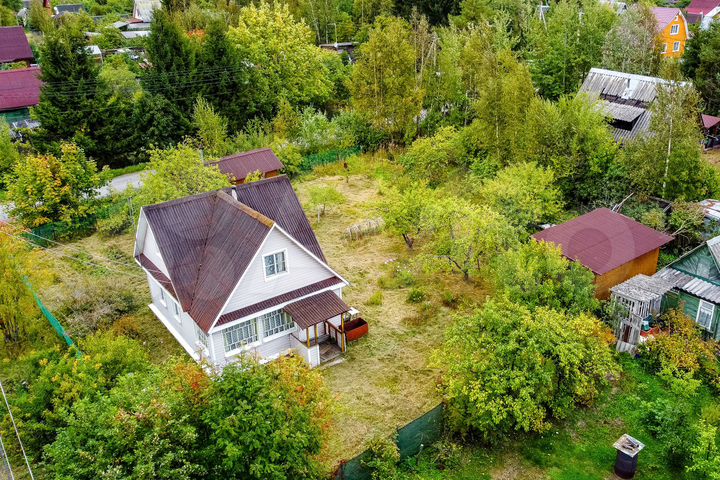 Дом 70 м² на участке 7,6 сот.