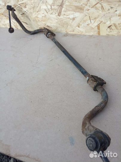 Стабилизатор передний Mazda 6 GG 2003г