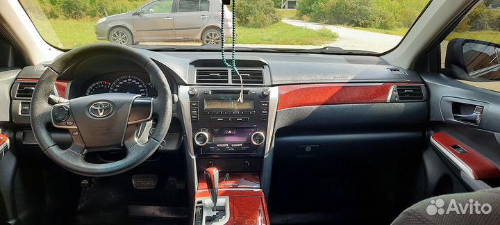 Toyota Camry, 2012