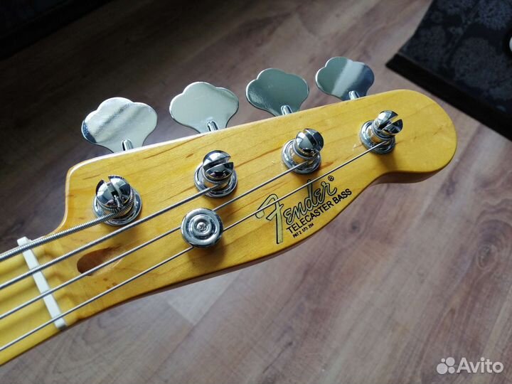 Fender Tele Bass 50's Modern Butterscotch 4 String