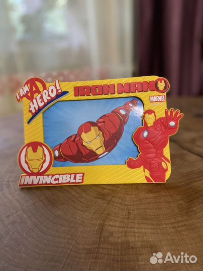 Рамка для фотографий marvel (Железный человек)