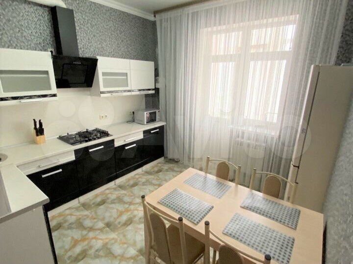 1-к. квартира, 45 м², 7/11 эт.