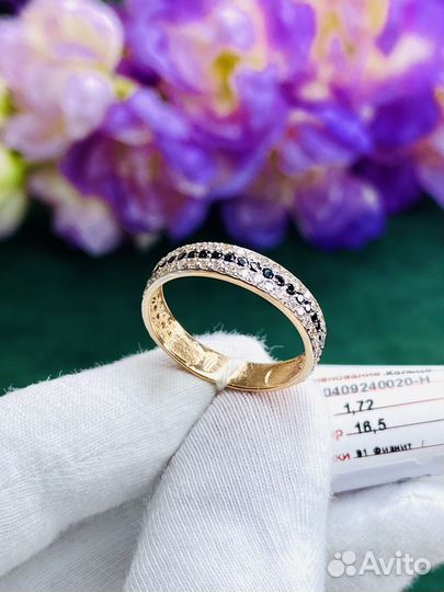 Золотое кольцо с фианитами