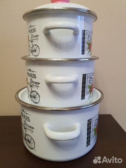 Набор эмалированных кастрюль 3 предмета