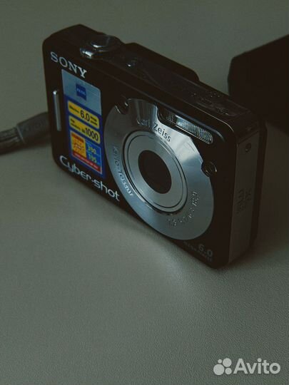 Компактный фотоаппарат sony DSC-W50