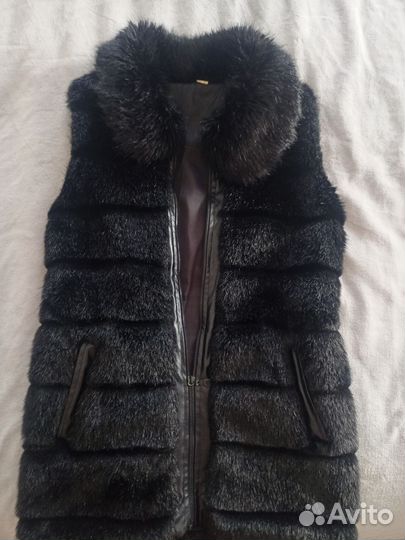 Жилет, пиджак и многое другое