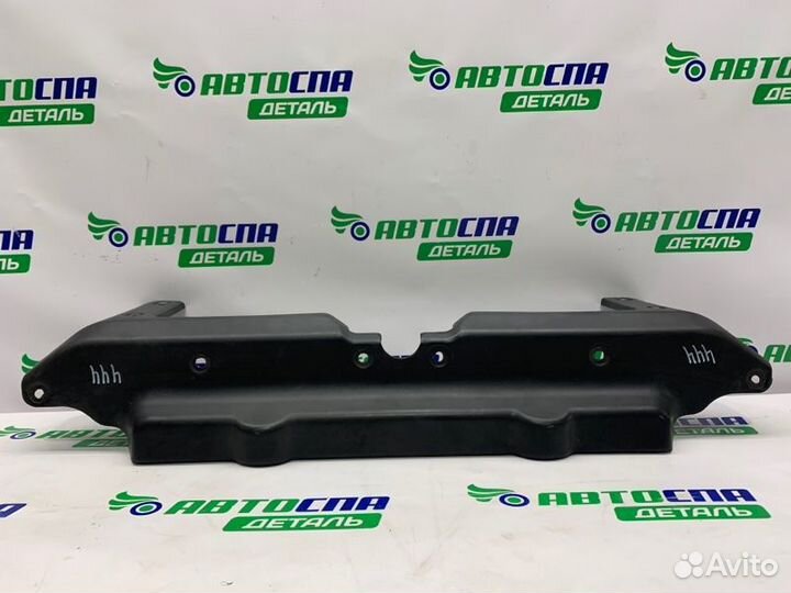 Накладка замка капота передняя Kia Sorento джип