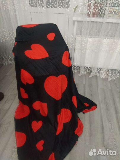 Пледы новые