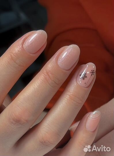 Маникюр комбинированный