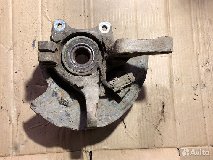 Правый поворотный кулак Chery Fora