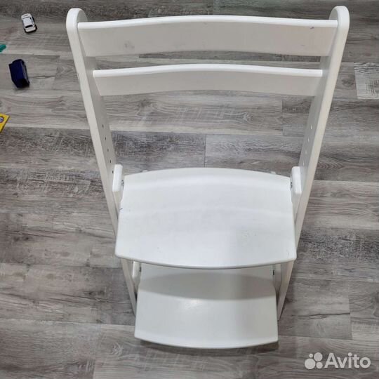 Детский стол и стул для школьника