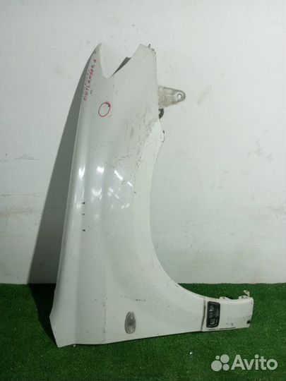 Крыло переднее правое Mitsubishi Outlander CU