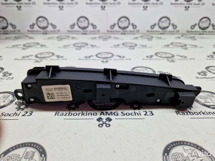 Панель управления в центральной консоли BMW F25