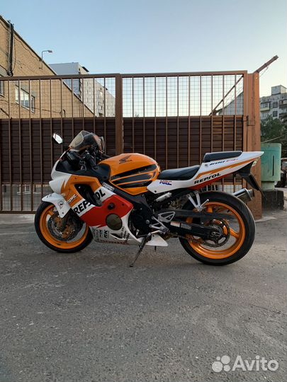 Honda CBR 600 F4i