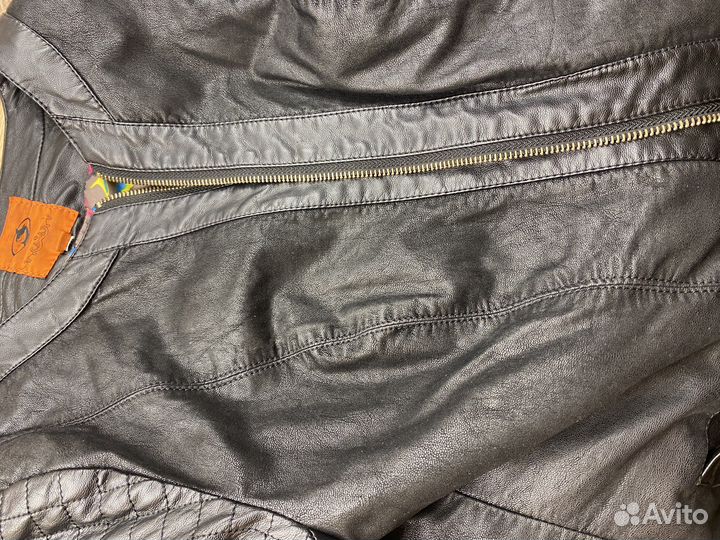 Куртка кожаная женская