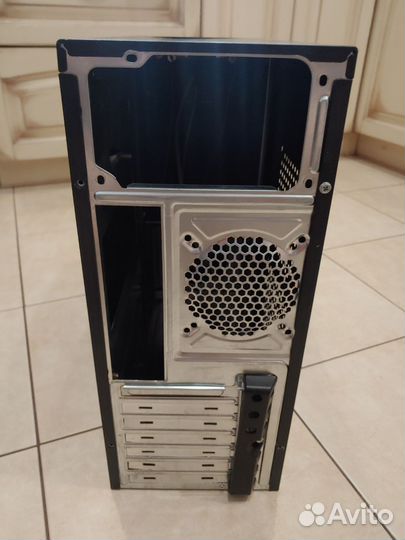 Офисный корпус для пк