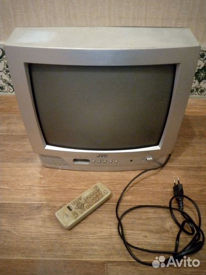 Маленький телевизор JVC