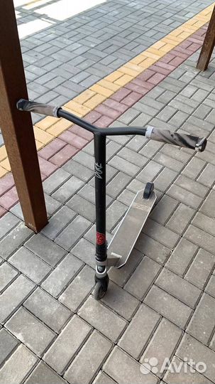 Самокат трюковой