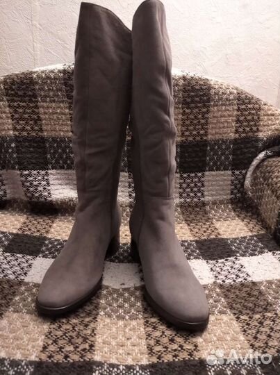 Зимние женские сапоги 37