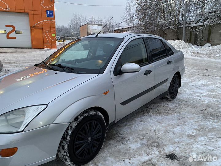 Ford Focus 2.0 AT, 2001, 270 000 км