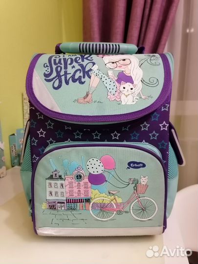 Школьный рюкзак