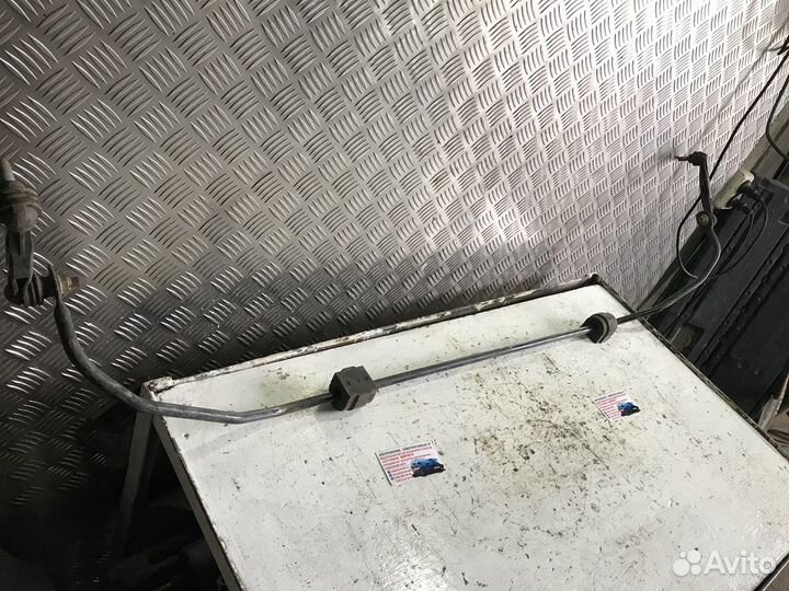 Стабилизатор задний бмв Х1 BMW X1