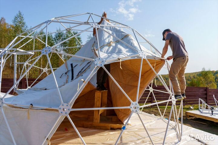Глэмпинг сфера купольный шатер, зимний вариант