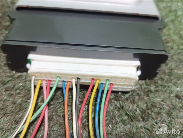 Блок управления сигнализацией Toyota RAV4 A30 2006