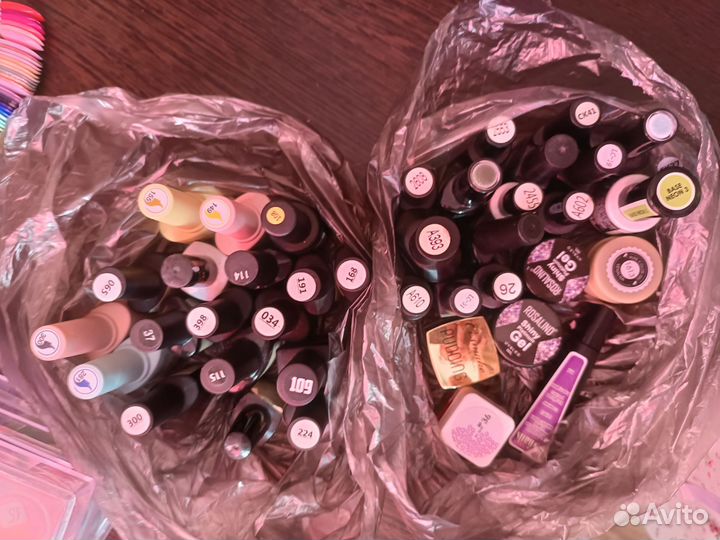 Гель лаки дизайн ногтей 178 штук за все + лампа