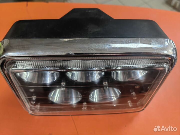 Фара для мопедов прямоугольная 5 ламп