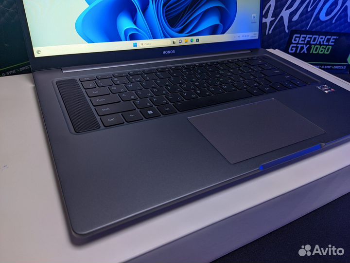 Новый ноутбук Honor 16.1