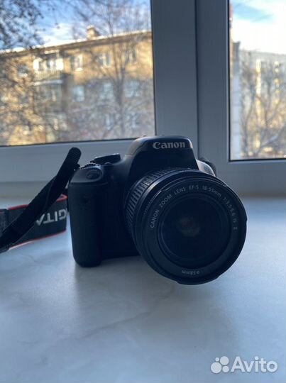 Зеркальный фотоаппарат canon 600d