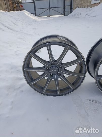 Продам литые диски р18
