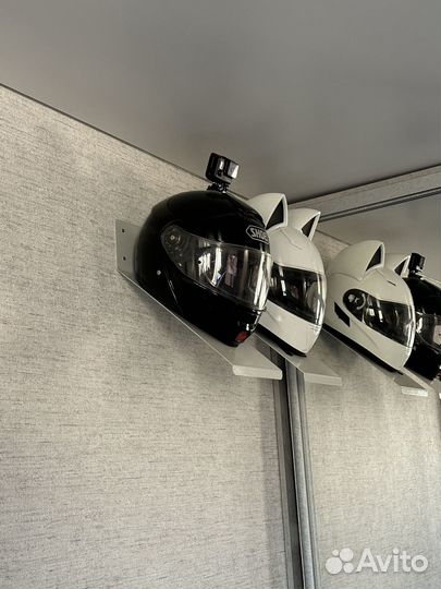 Крепления для шлема на стену