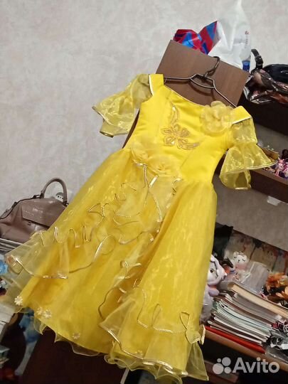 Праздничное платье на девочку жёлтое новогоднее