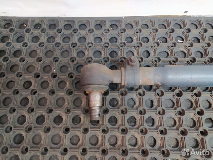 Тяга рулевая поперечная