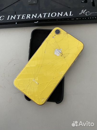 iPhone Xr, 64 ГБ