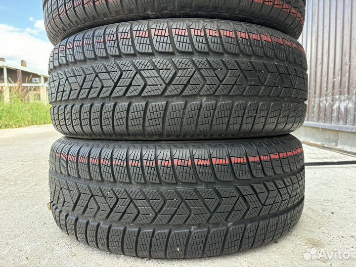 Pirelli Scorpion Winter 225/55 R19