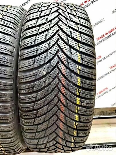 Firestone Winterhawk 4 225/55 R18 102V