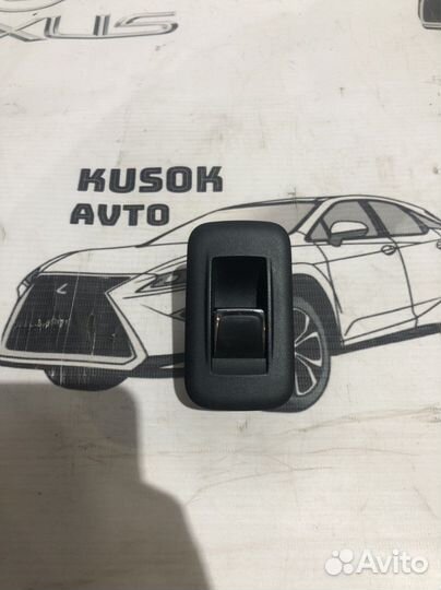 Кнопка стеклоподъемника задний Lexus Rx4