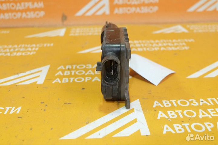 Блок управления вентилятором Jaguar XF II (2015)